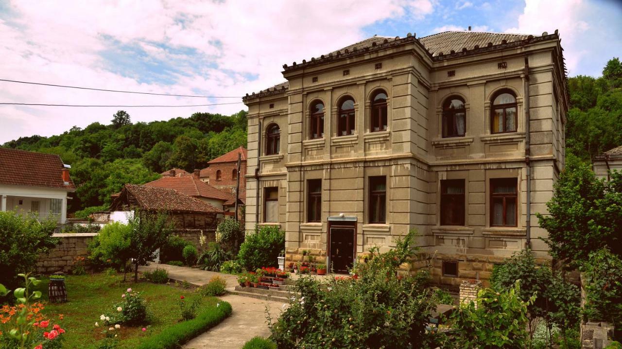 Dunjin Country house Rogljevo